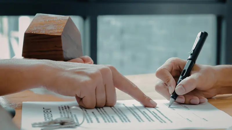 How To Sell a House With a Quitclaim Deed in Texas