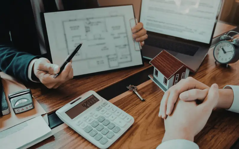 Should You Sell Your House in Texas Now Or Wait